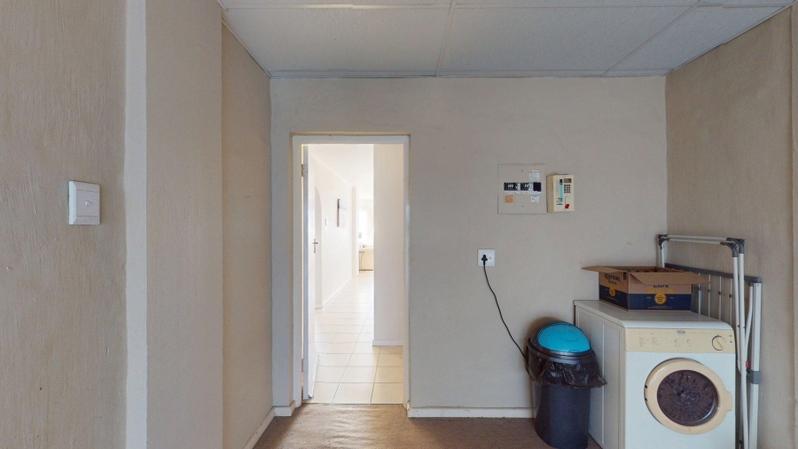 1 Bedroom Property for Sale in Brookes Hill Eastern Cape